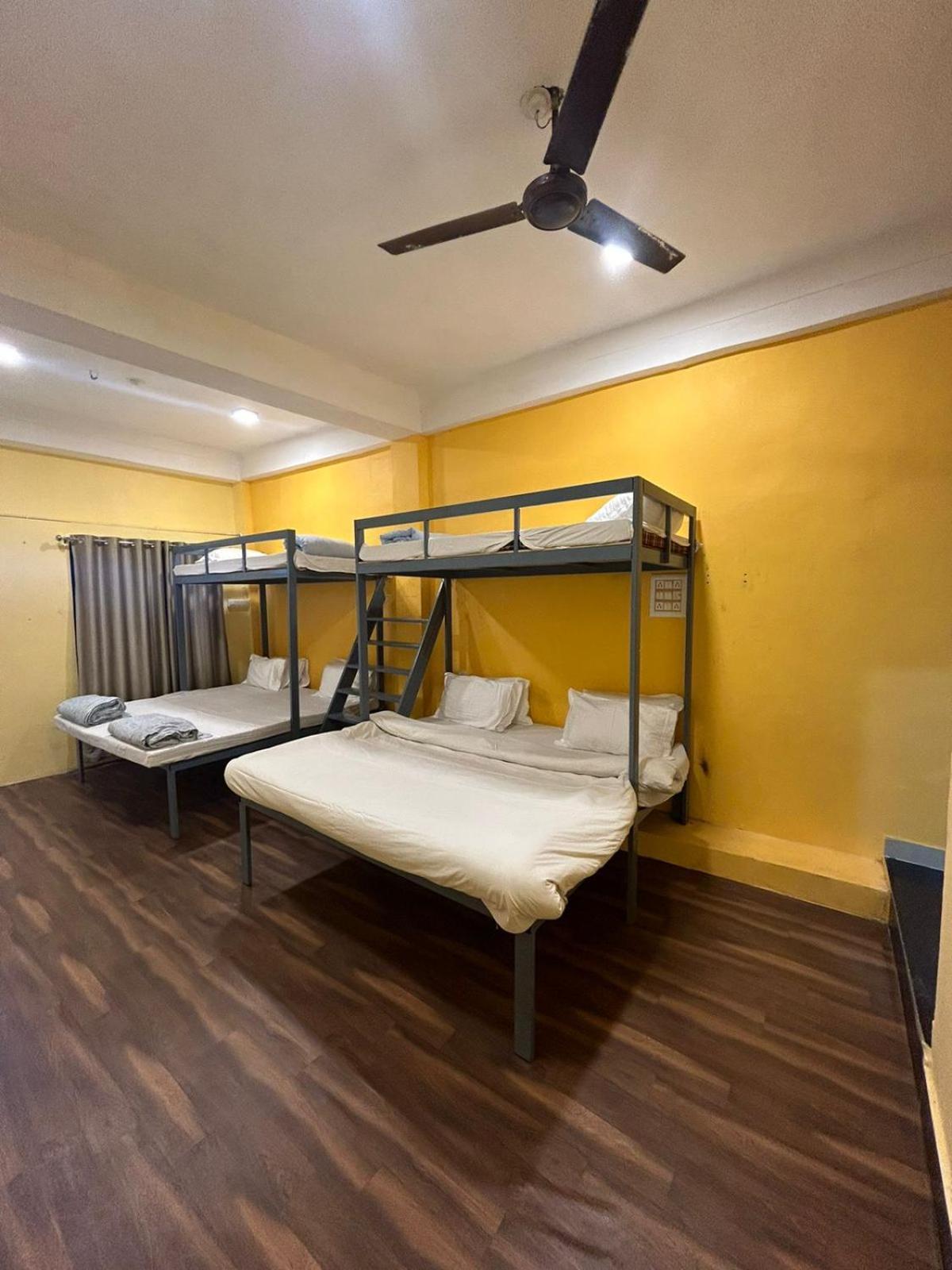 Unplanned Hostel 烏代浦 外观 照片