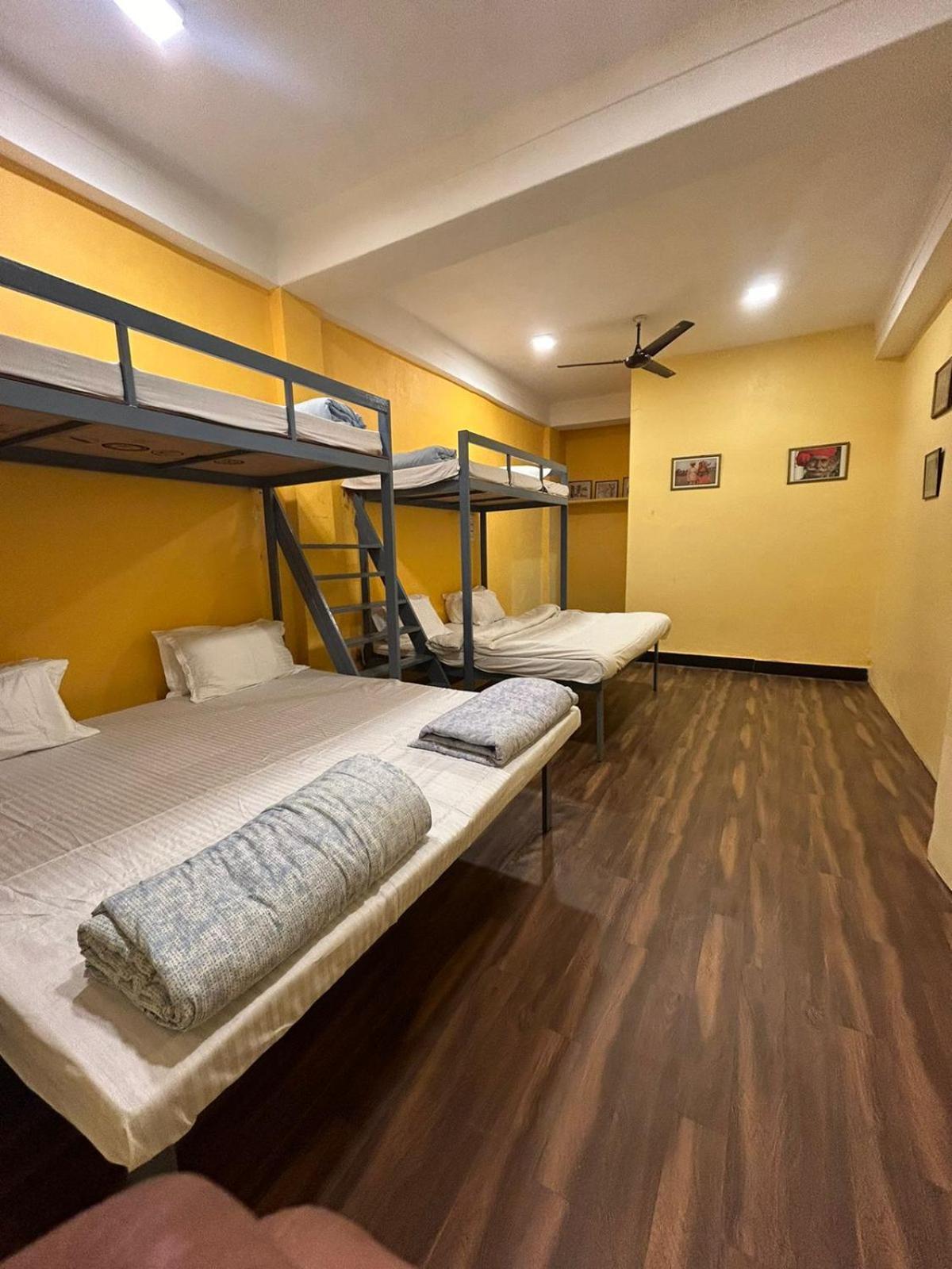 Unplanned Hostel 烏代浦 外观 照片