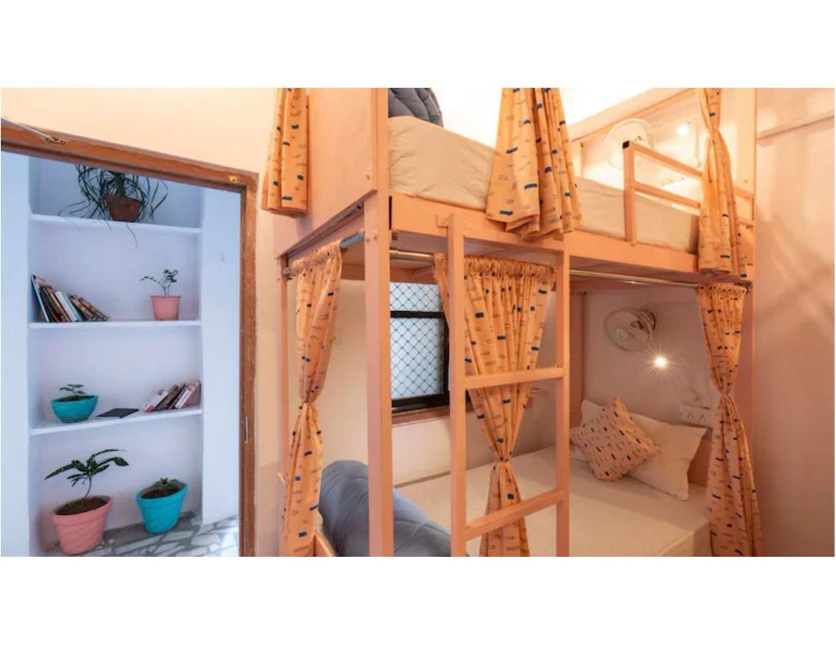 Unplanned Hostel 烏代浦 外观 照片